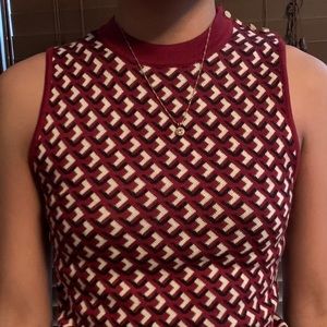 2/$30 F21 Sleeveless Sweater Top